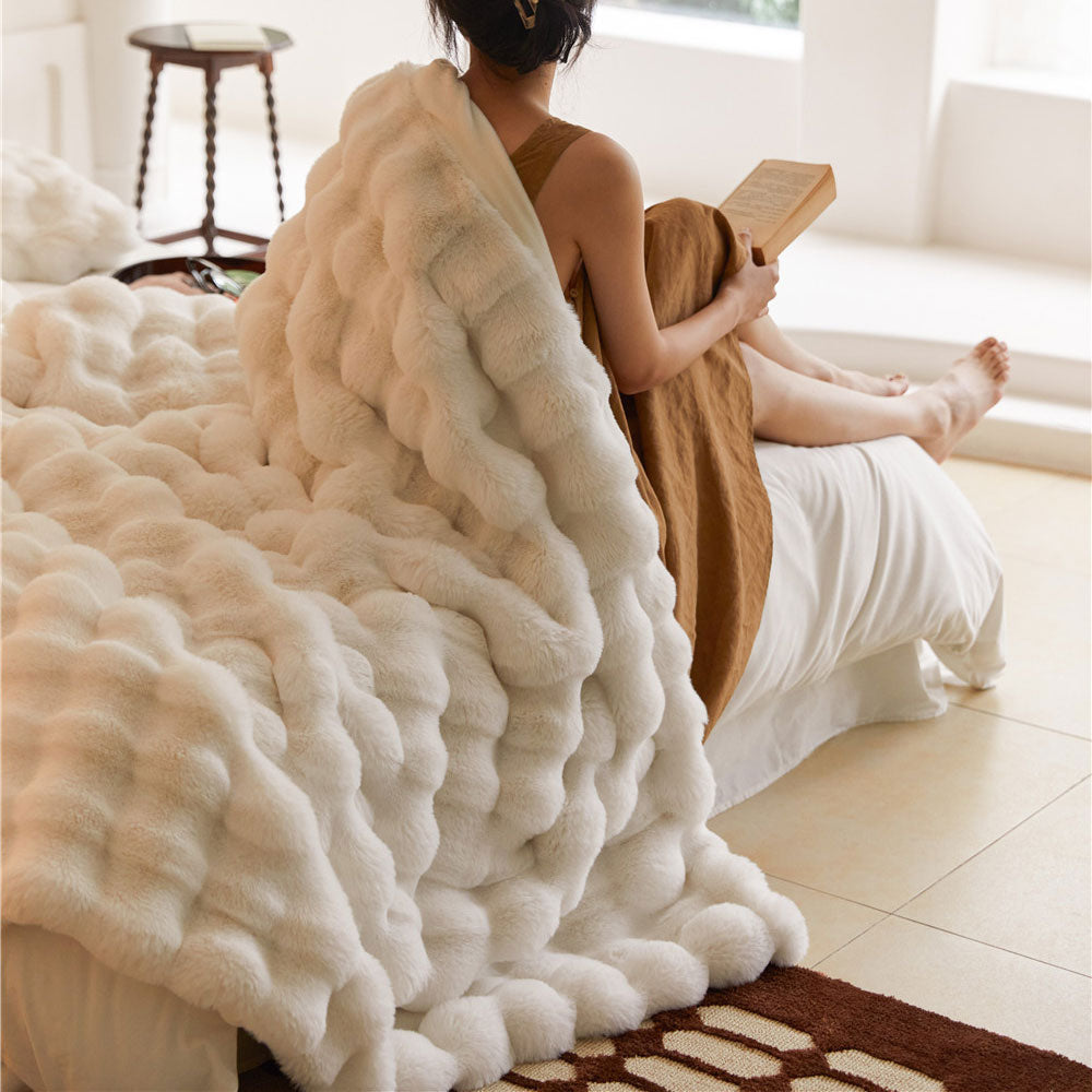 Toscana Soft & Comfortable Plush Bed Throw Blanket | 3CARATS
