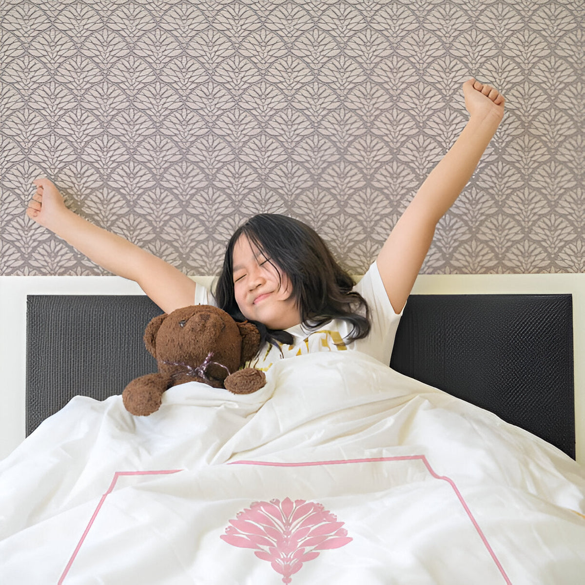 Leafy Embroidered Cotton Sateen Duvet Cover Set