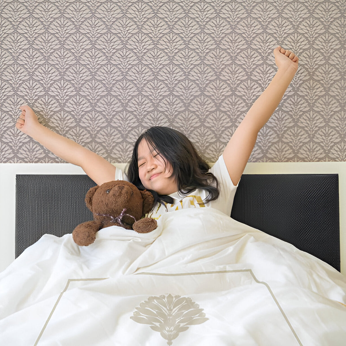 Leafy Embroidered Cotton Sateen Duvet Cover Set